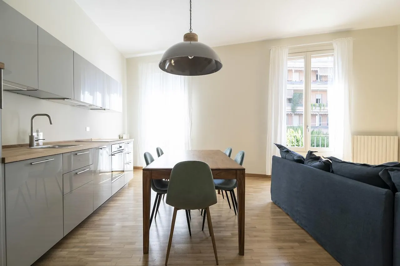 Apartament Residenza Cornaggia Mediolan 0*,