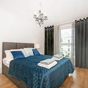 Marina 102 - Old Town 55m2 Gdańsk