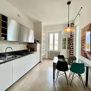 Apartamento Piazzale Susa Bright Flat Con Veranda, Milán