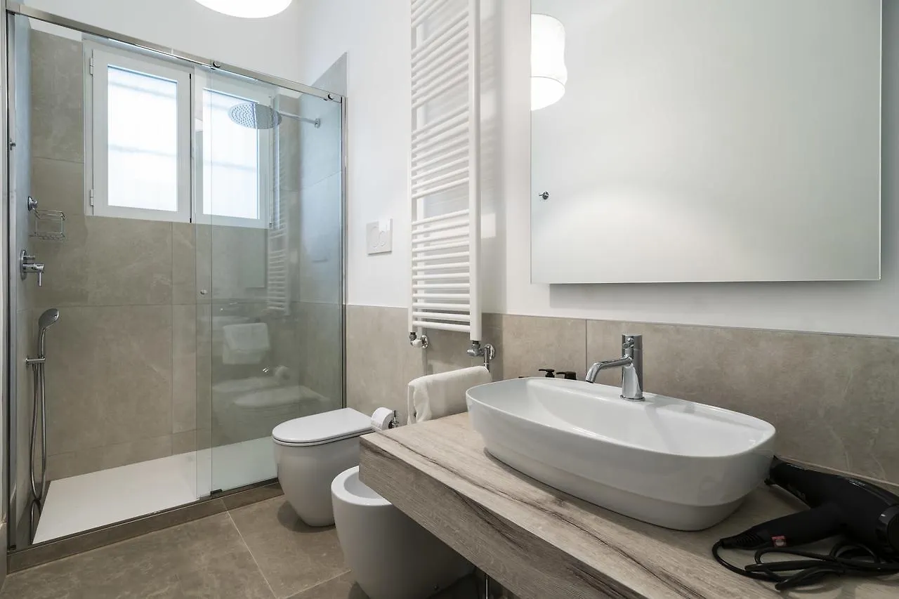 Residenza Cornaggia Apartment Milan