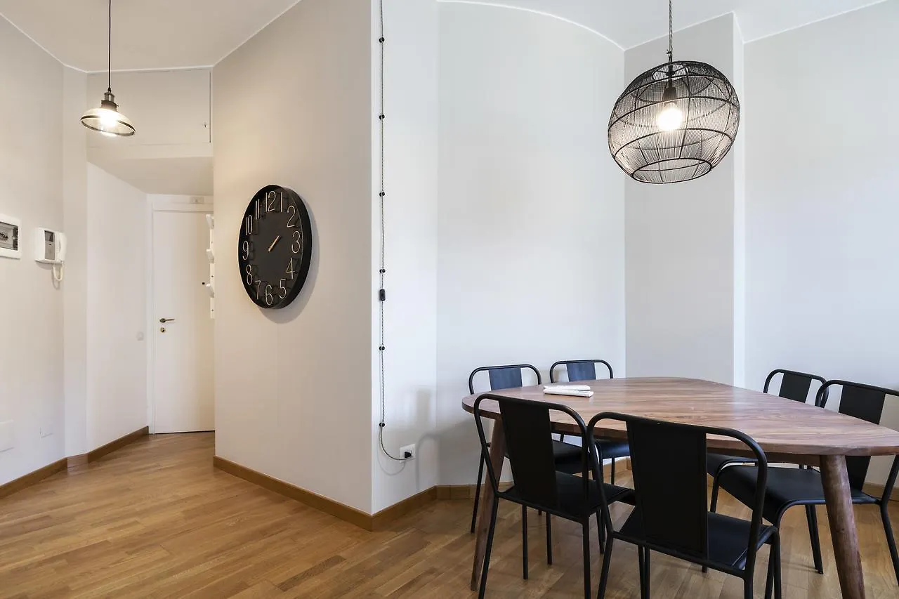 Residenza Cornaggia Apartment Milan 0*,  Italy