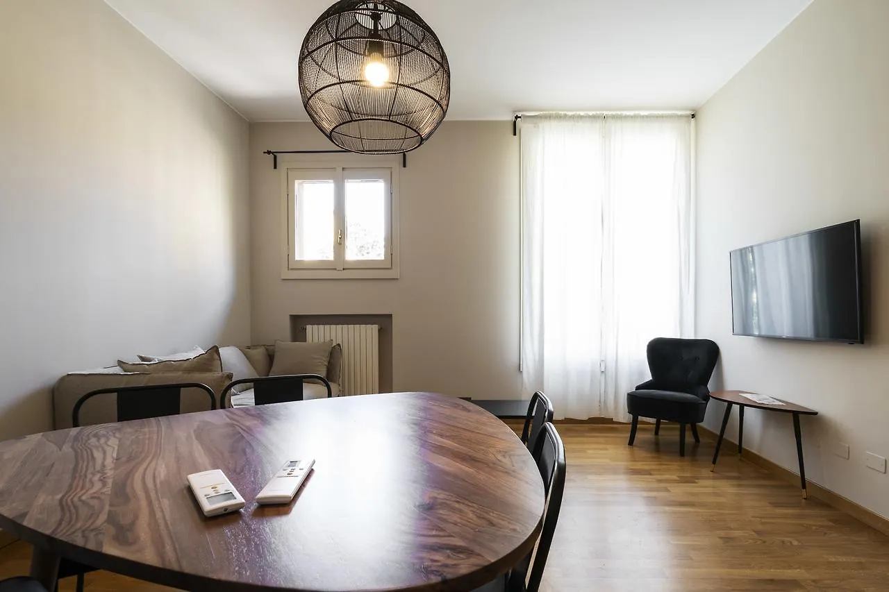 Appartamento Residenza Cornaggia Milano
