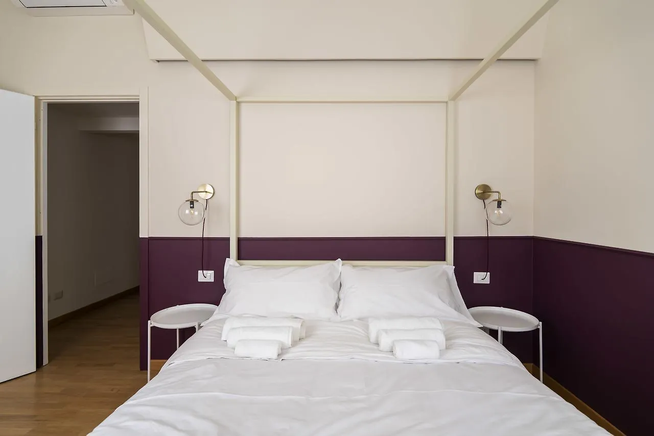 Residenza Cornaggia Apartamento Milão